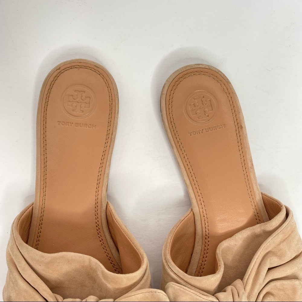 Tory Burch Beige Knot Bow Slide Sandals - Picture 4 of 8
